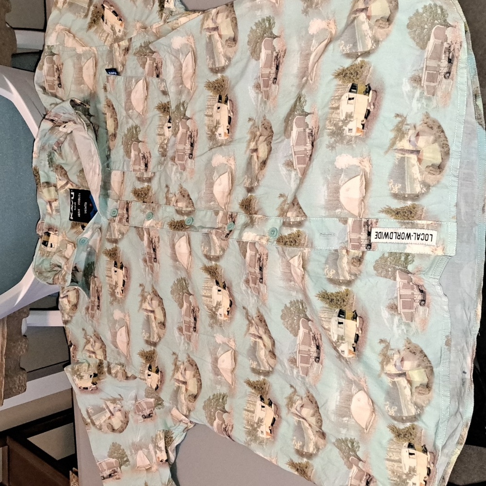 KAVU Button up short sleeve